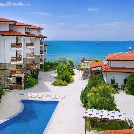 אלניטה Robinson Beach Apartments מראה חיצוני תמונה