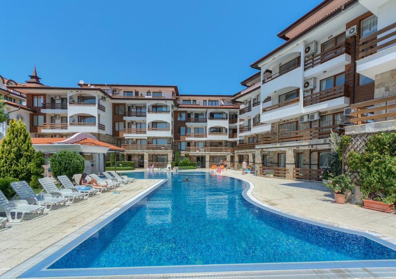 אלניטה Robinson Beach Apartments מראה חיצוני תמונה