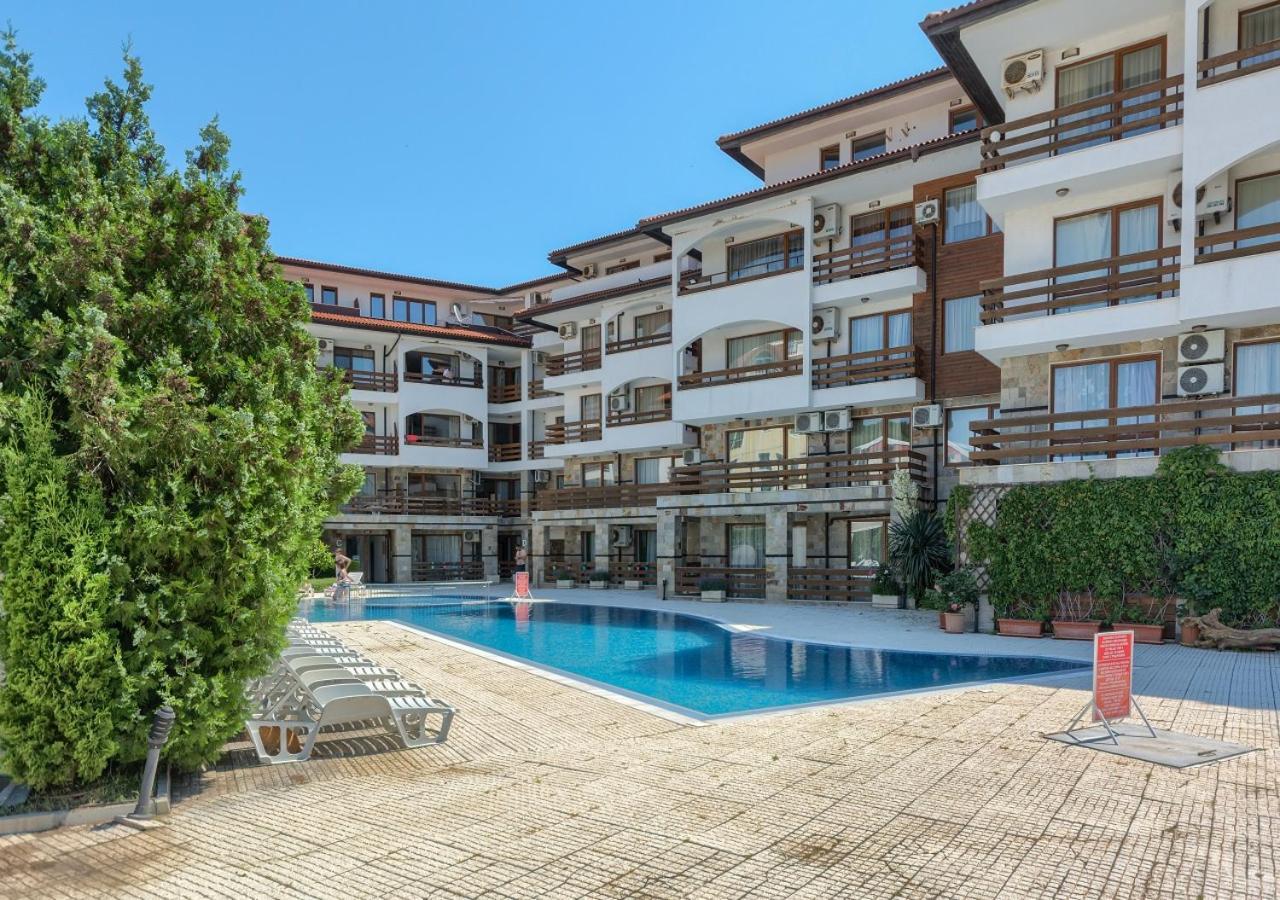 אלניטה Robinson Beach Apartments מראה חיצוני תמונה