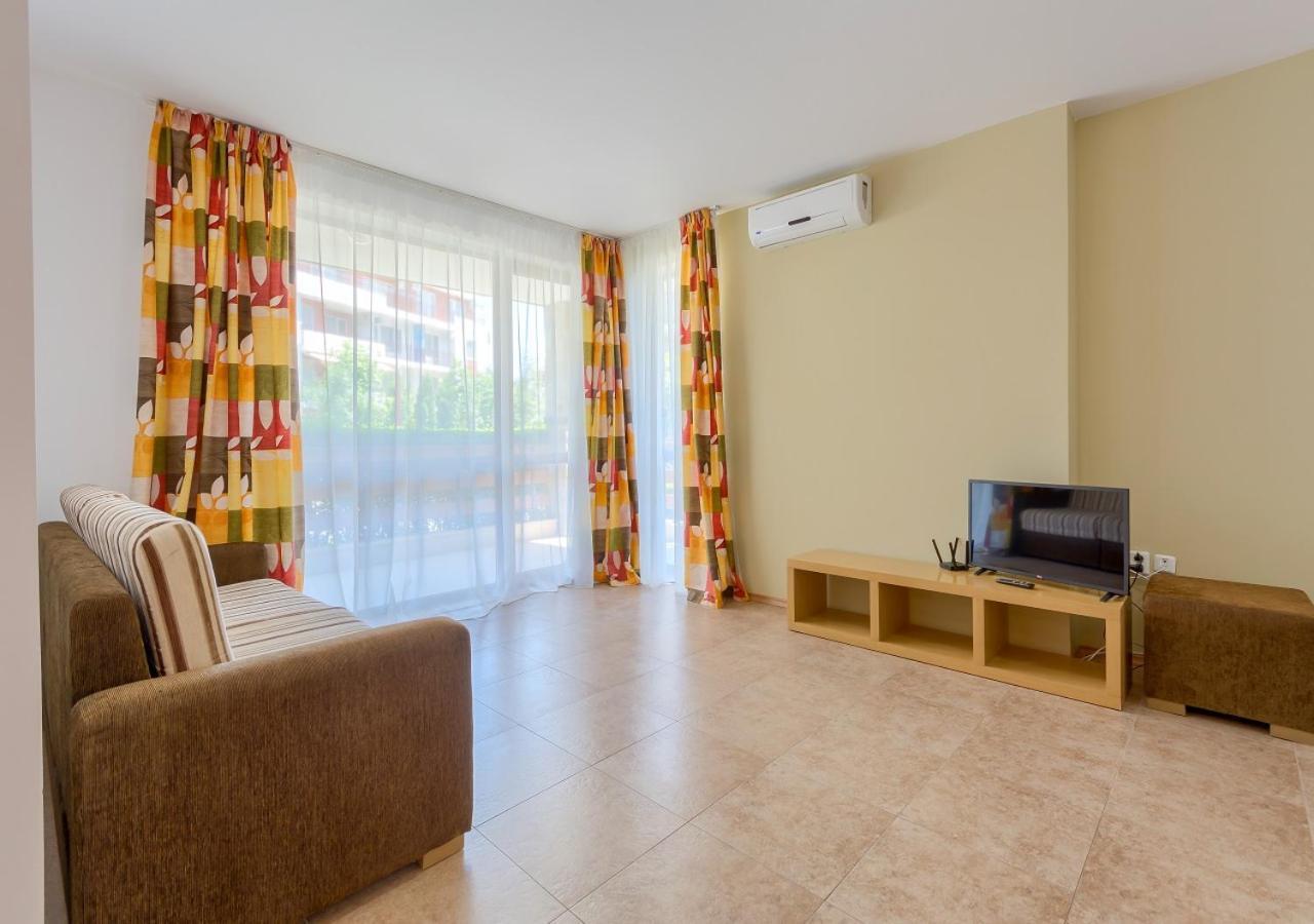 אלניטה Robinson Beach Apartments מראה חיצוני תמונה