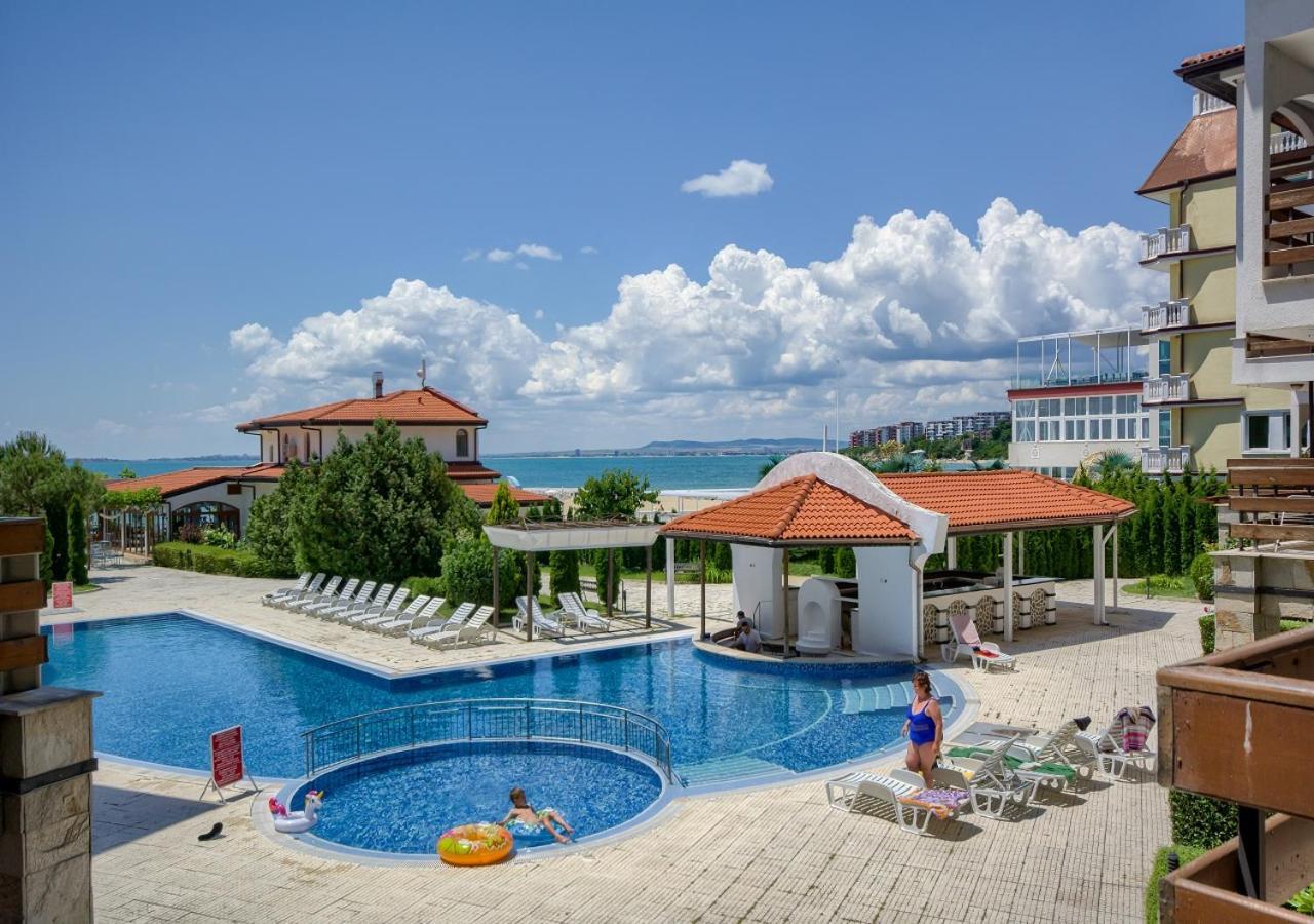 אלניטה Robinson Beach Apartments מראה חיצוני תמונה