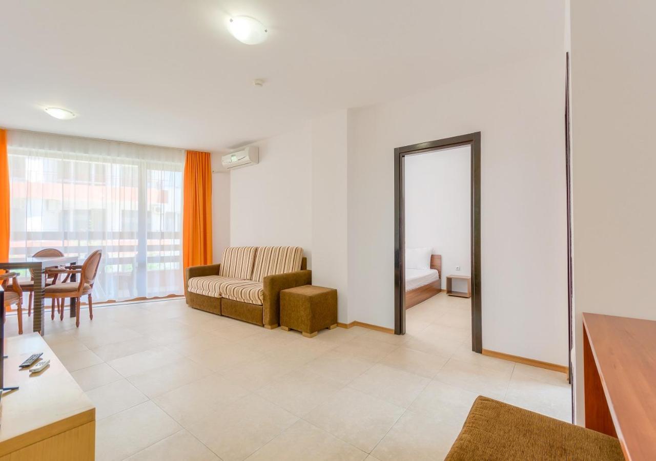 אלניטה Robinson Beach Apartments מראה חיצוני תמונה
